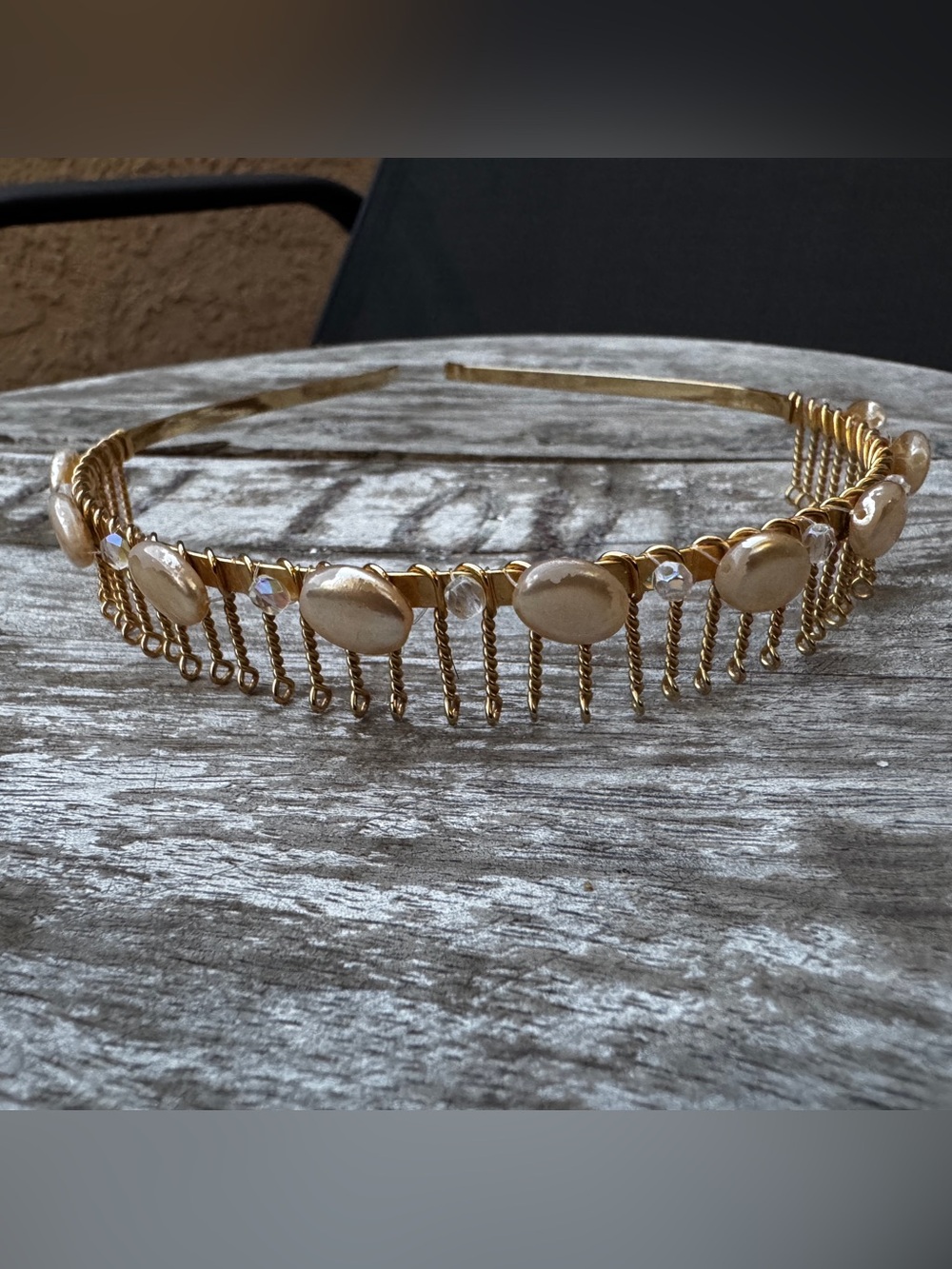 $5 DEAL Elegant Gold Pearl Accent Metal-based Headband